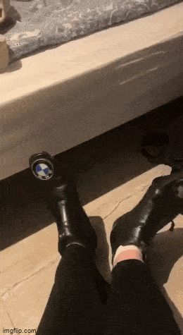 Acid GIFs, March 25 (25 gifs)