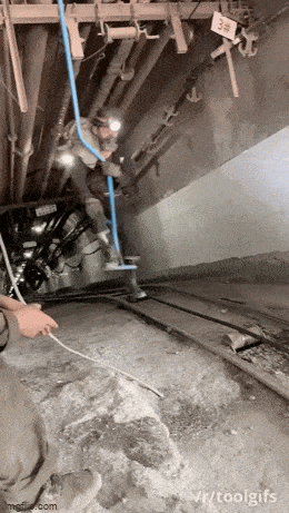 Acid GIFs, March 25 (25 gifs)