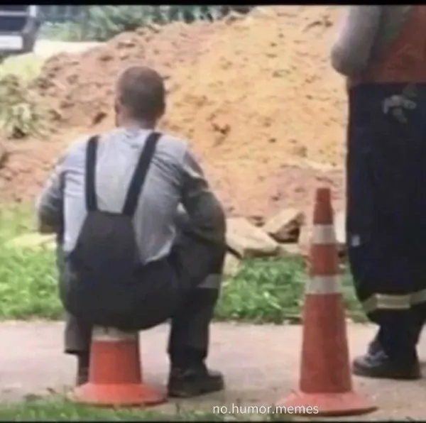 What Is Going On Here? (30 pics)