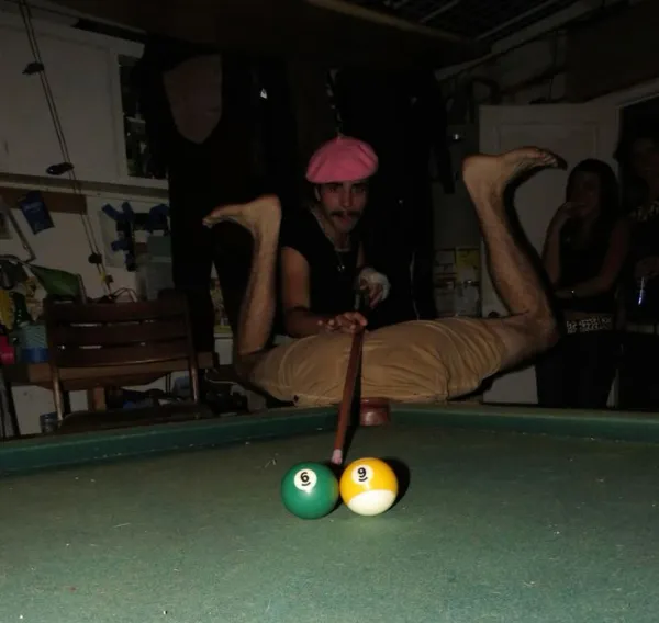 What Is Going On Here? (30 pics)