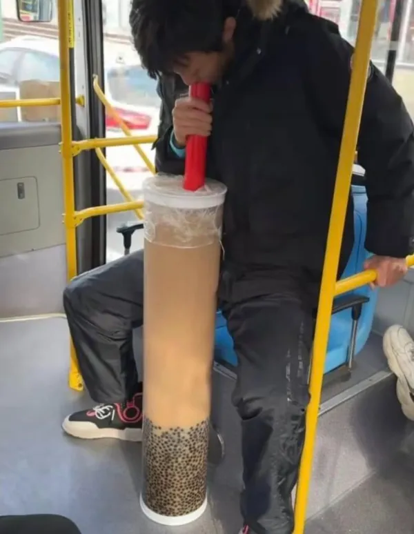 What Is Going On Here? (30 pics)