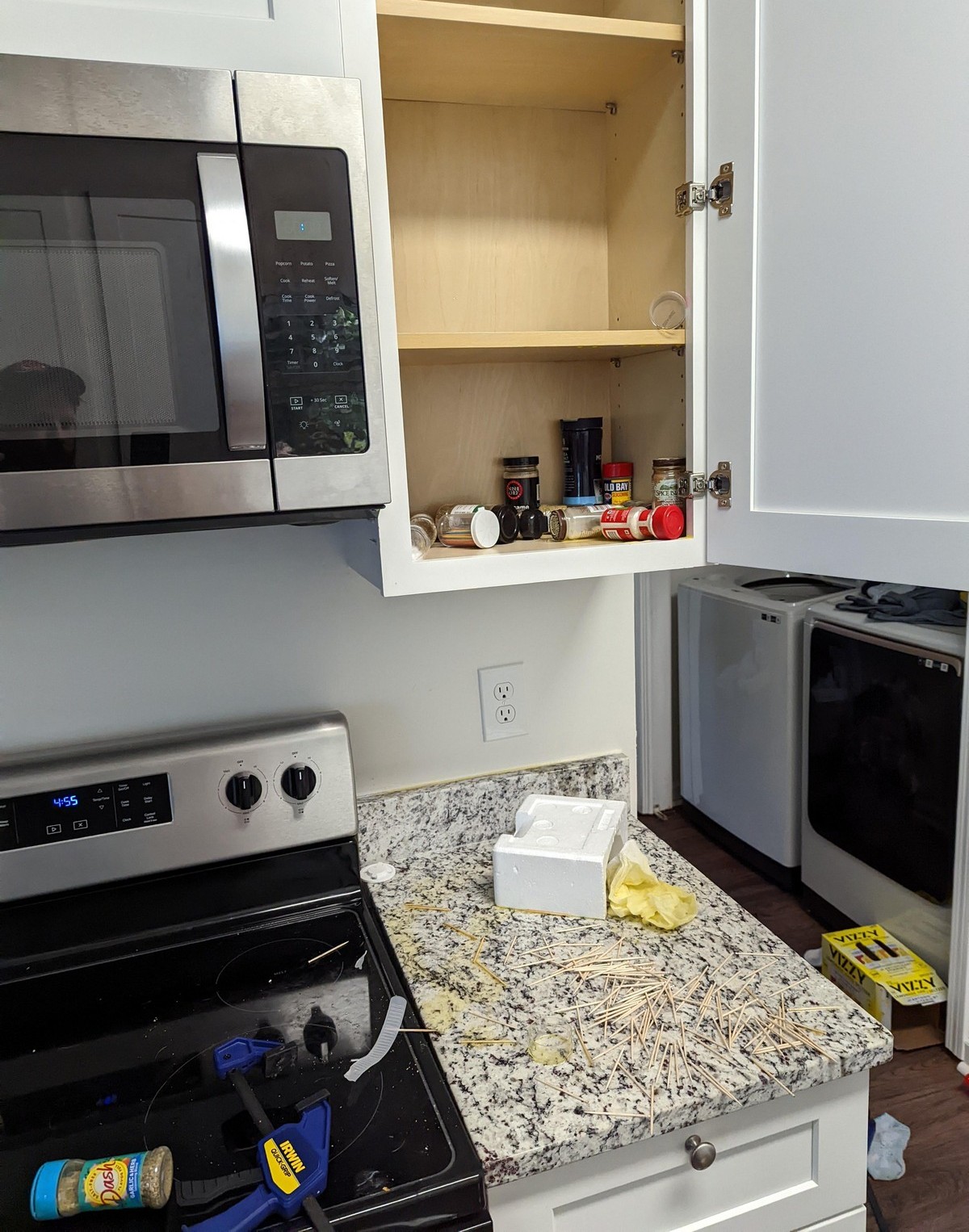 Bad Days Happen (38 pics)