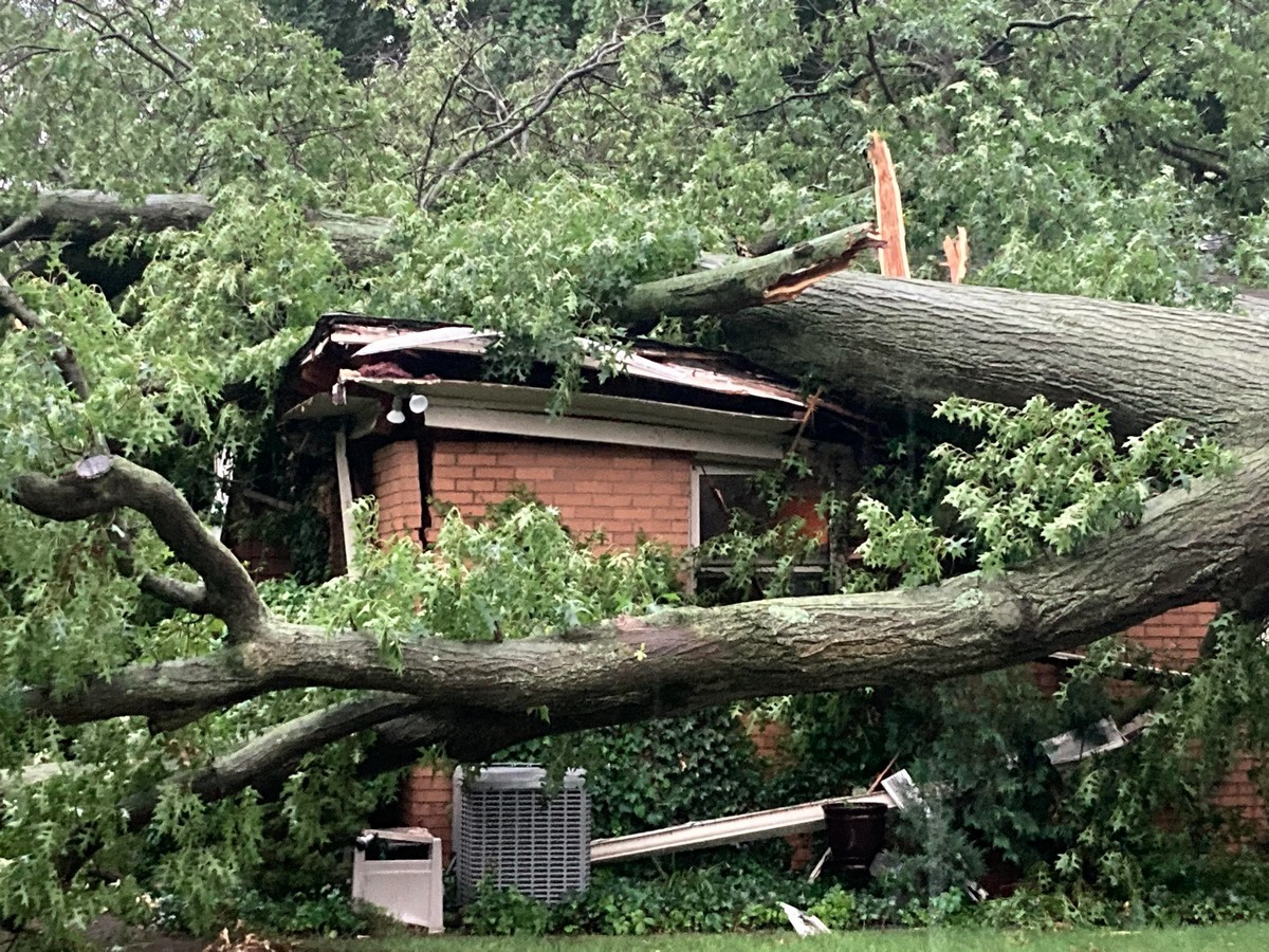 Bad Days Happen (38 pics)