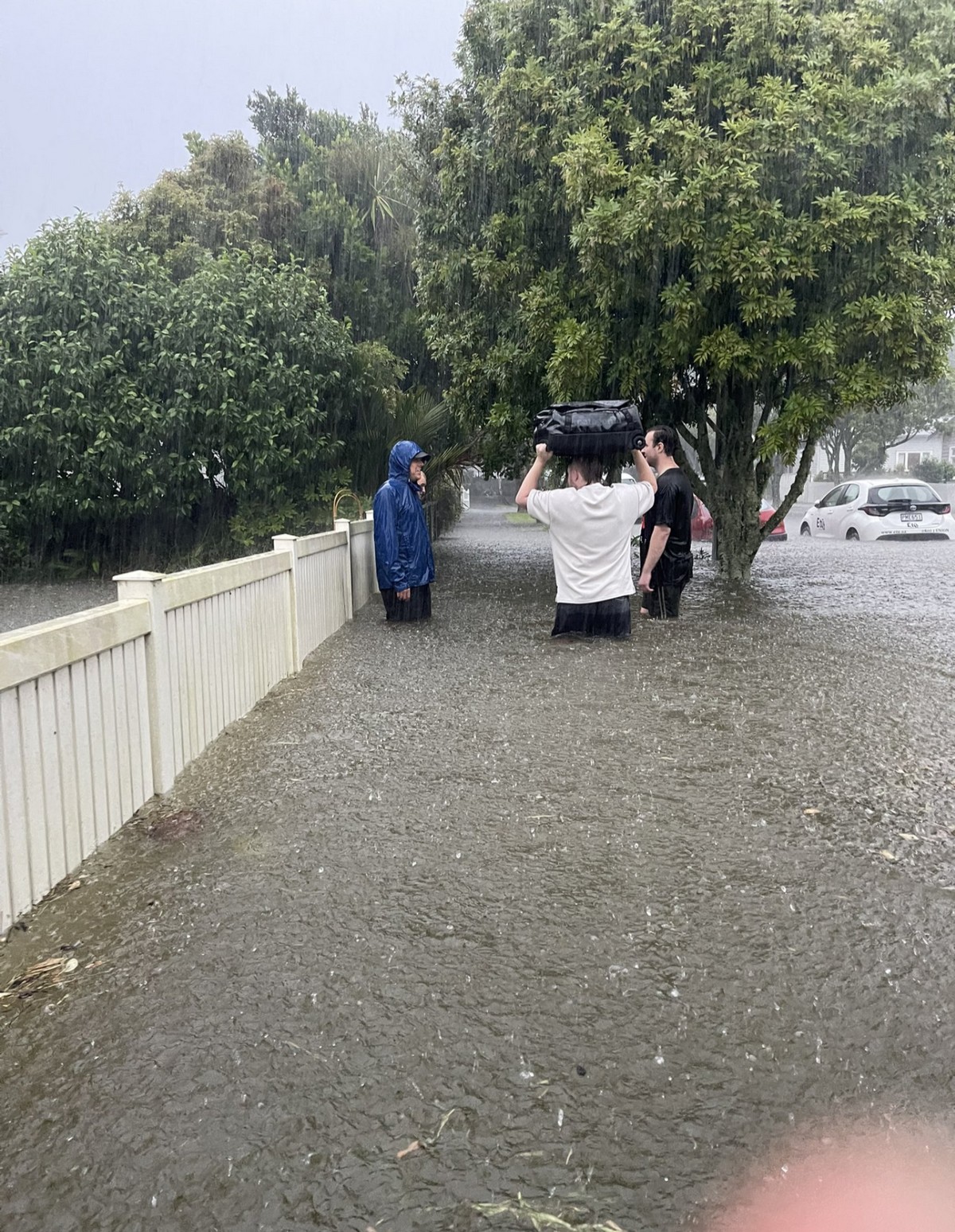 Bad Days Happen (27 pics)