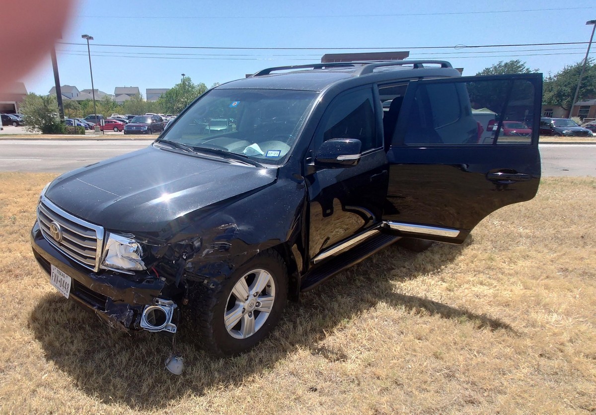 Bad Days Happen (27 pics)