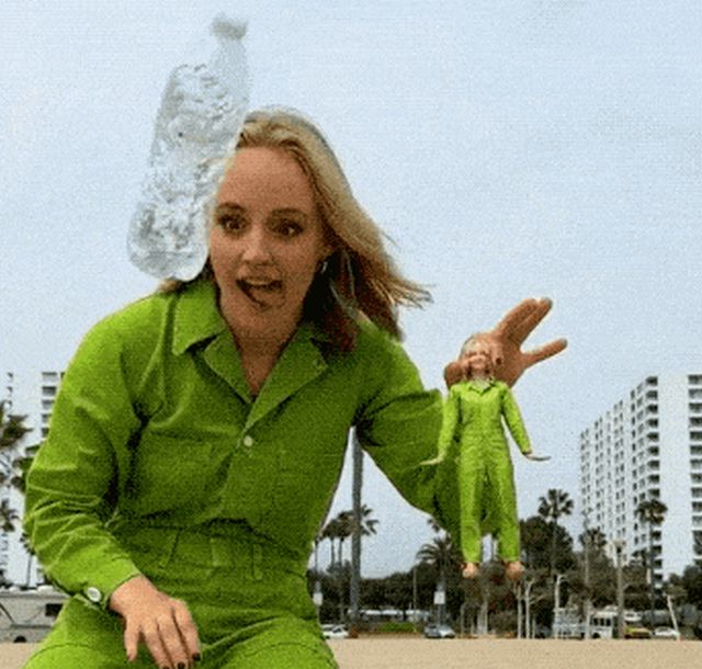 Acid GIFs, March 30 (25 gifs)