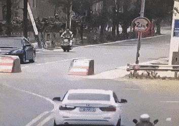 Acid GIFs, March 30 (25 gifs)