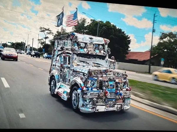 Crazy Cars (23 pics)