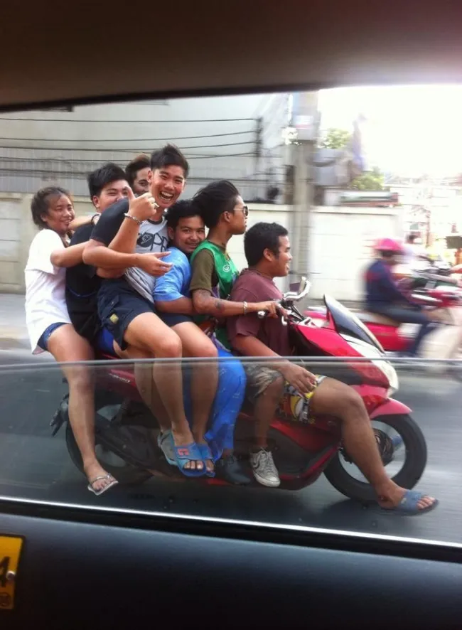 They Don't Care About Safety (24 pics)