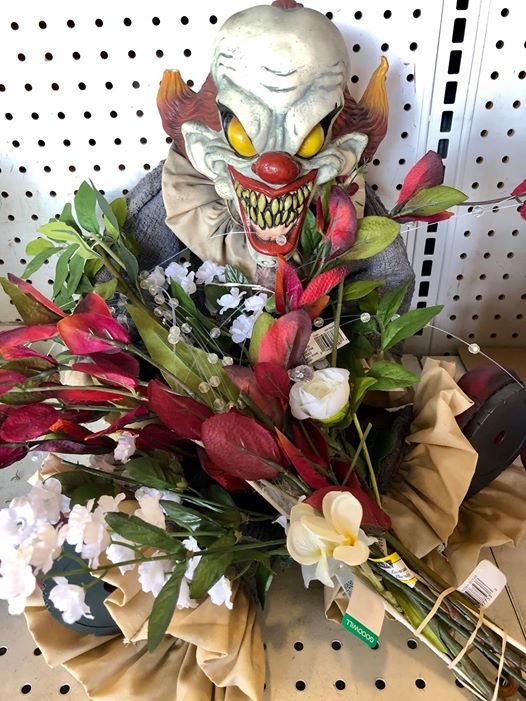 Weird Finds In Thrift Shops (15 pics)