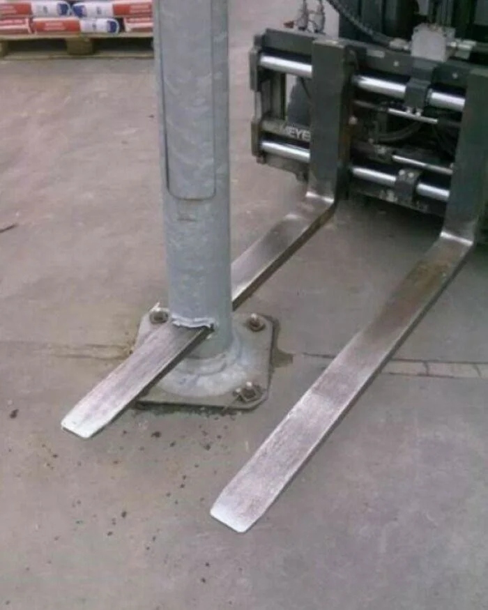 They Don't Care About Safety (23 pics)