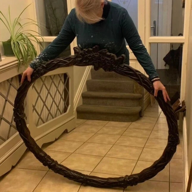 They're Trying To Sell Mirrors (21 pics)