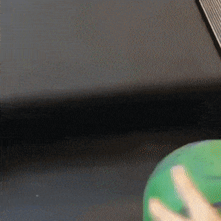 Acid GIFs, April 1 (25 gifs)