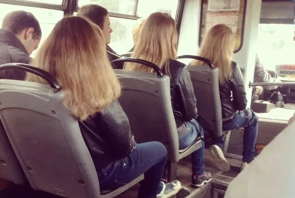 Glitches In The Matrix (21 pics)