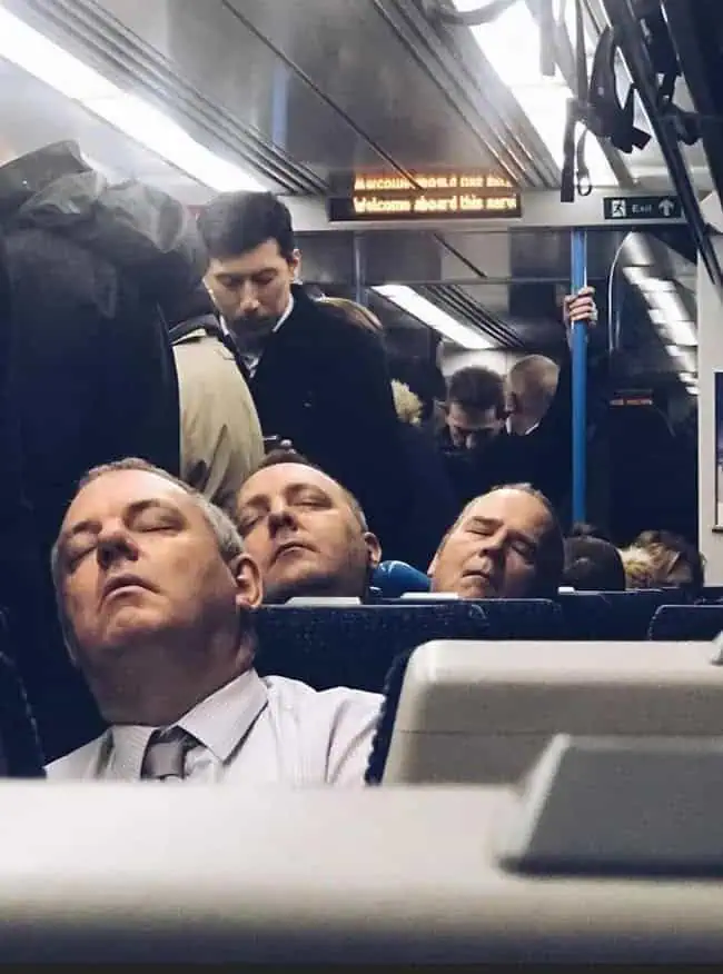 Glitches In The Matrix (21 pics)