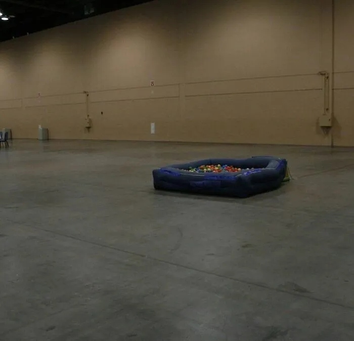 Creepy Photos (23 pics)