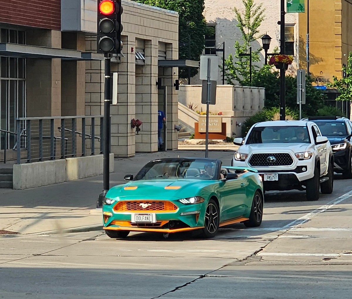 Crazy Cars (25 pics)