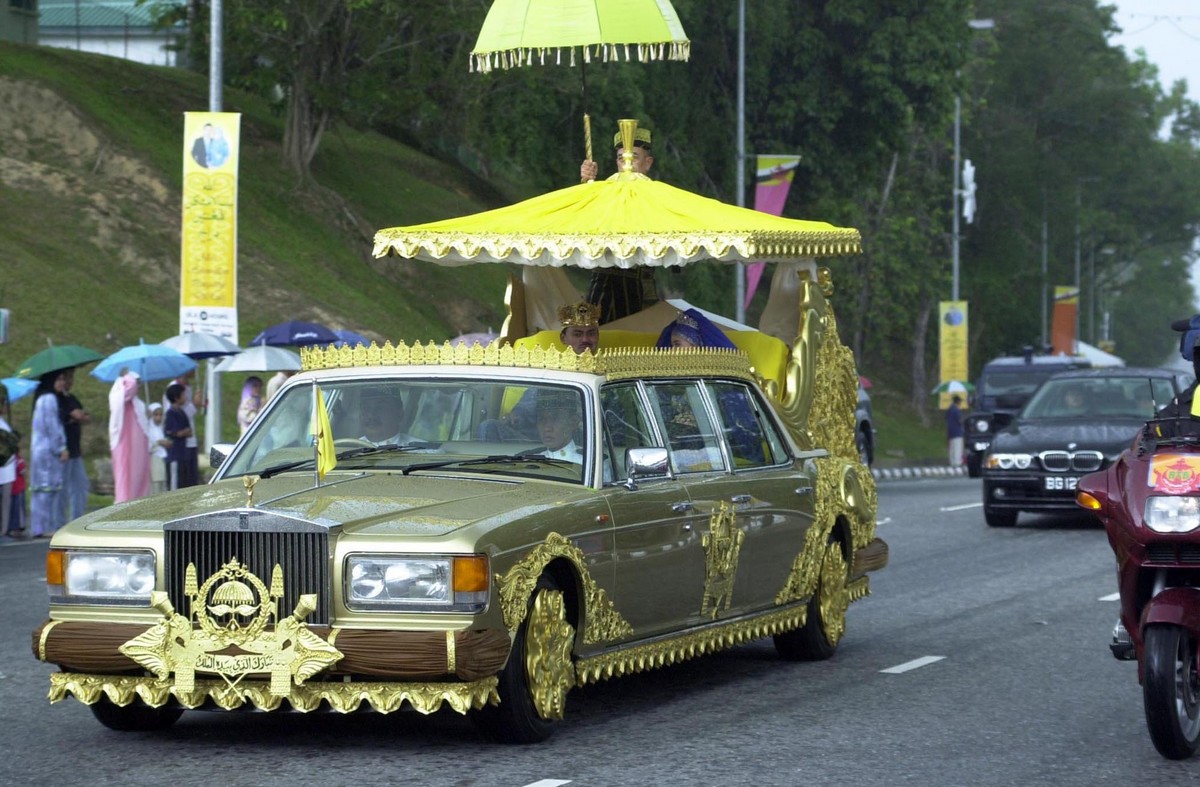 Crazy Tuning (23 pics)