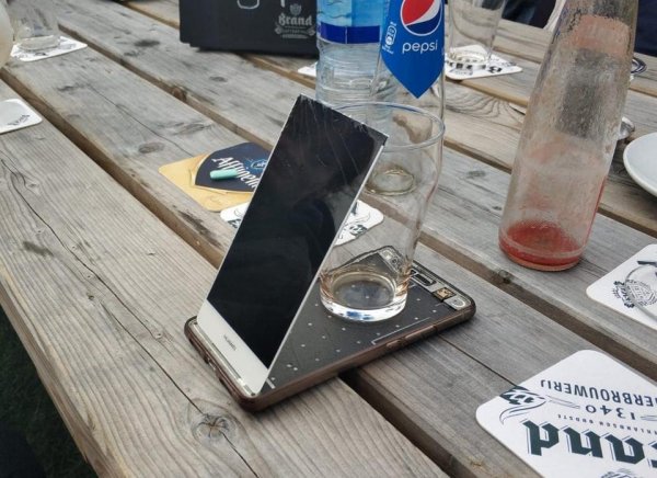 Fails With Gadgets (15 pics)