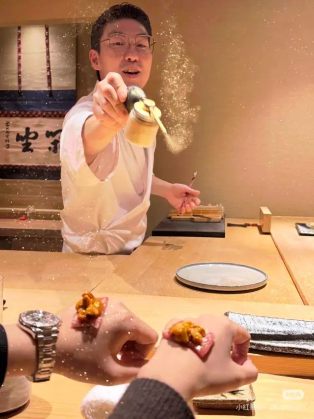 Crazy Food Serving (24 pics)