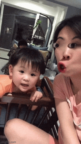 Acid GIFs, April 8 (25 gifs)