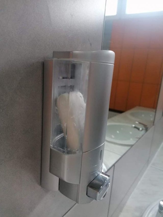 Epic Fails (17 pics)