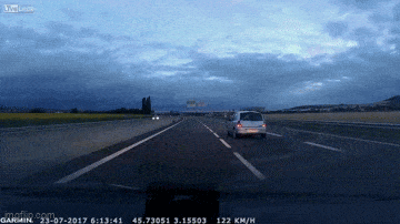 Acid GIFs, April 9 (25 gifs)