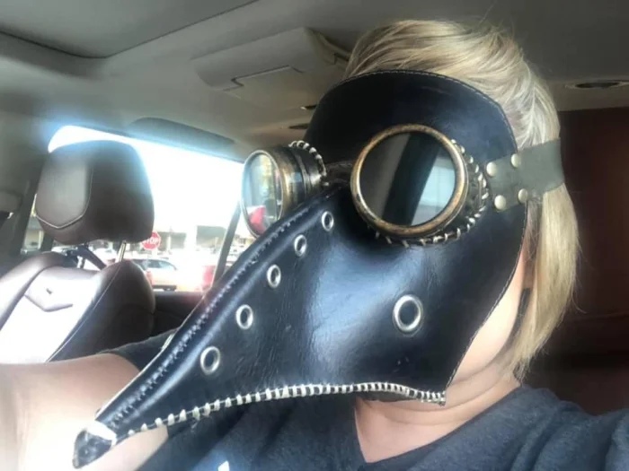 Unusual Finds In Thrift Shops (17 pics) Unusual Finds In Thrift Shops (17 pics)