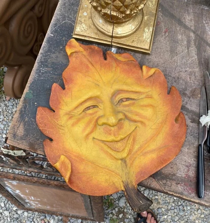 Unusual Finds In Thrift Shops (17 pics) Unusual Finds In Thrift Shops (17 pics)