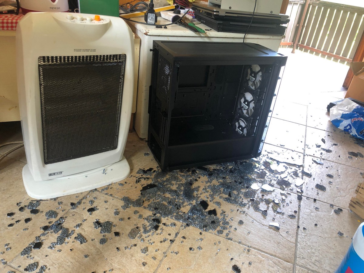 Bad Days Happen (27 pics)