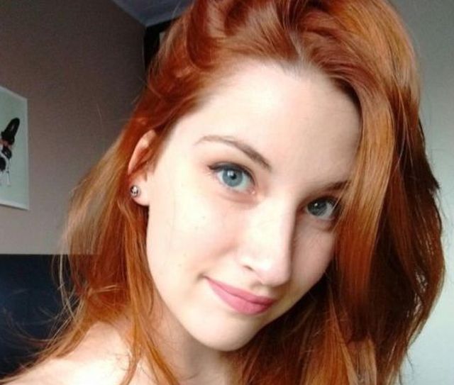 Redhead Girls (21 pics)
