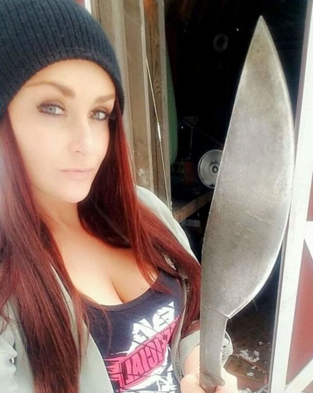 Redhead Girls (21 pics)