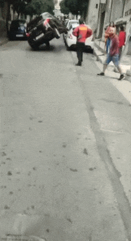 Acid GIFs, April 14 (25 gifs) Acid GIFs, April 14 (25 gifs)