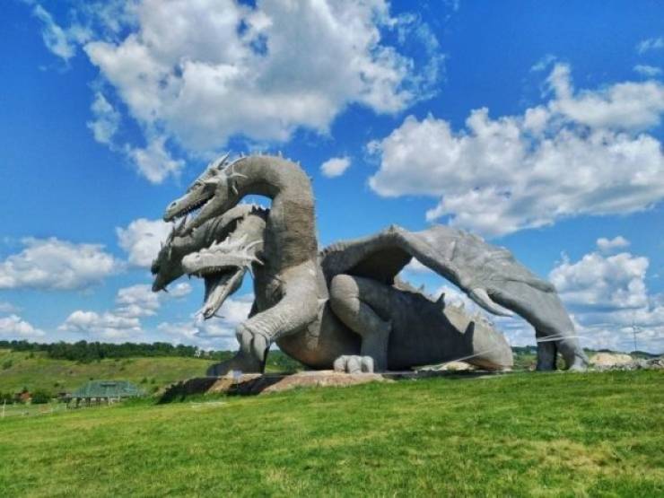 Giant Things (25 pics)