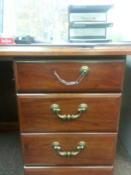 Redneck Inventions And Repairs (27 pics)