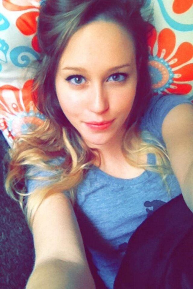 Beauty Girls (21 pics) Beauty Girls (21 pics)