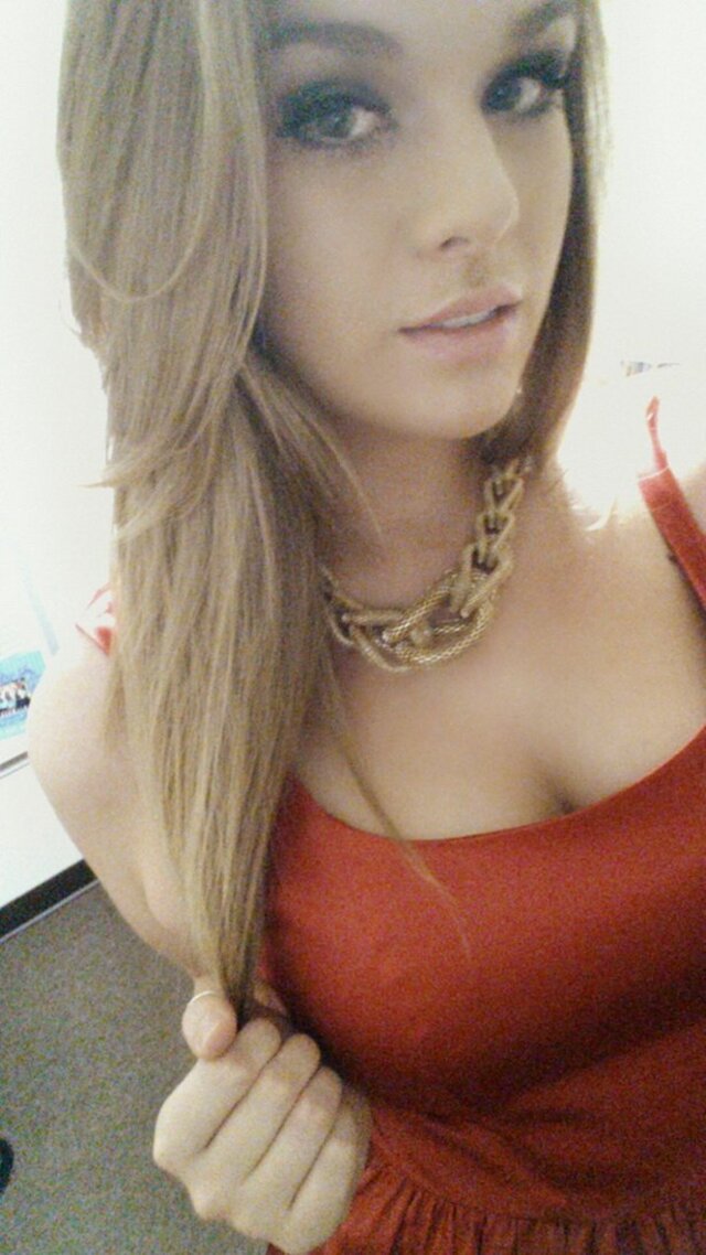 Beauty Girls (21 pics) Beauty Girls (21 pics)