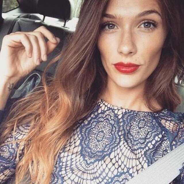 Beauty Girls (21 pics) Beauty Girls (21 pics)