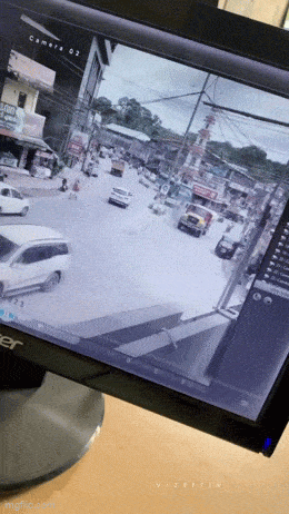 Acid GIFs, April 15 (25 gifs)