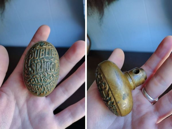 Strange Finds In Thrift Shops (15 pics)