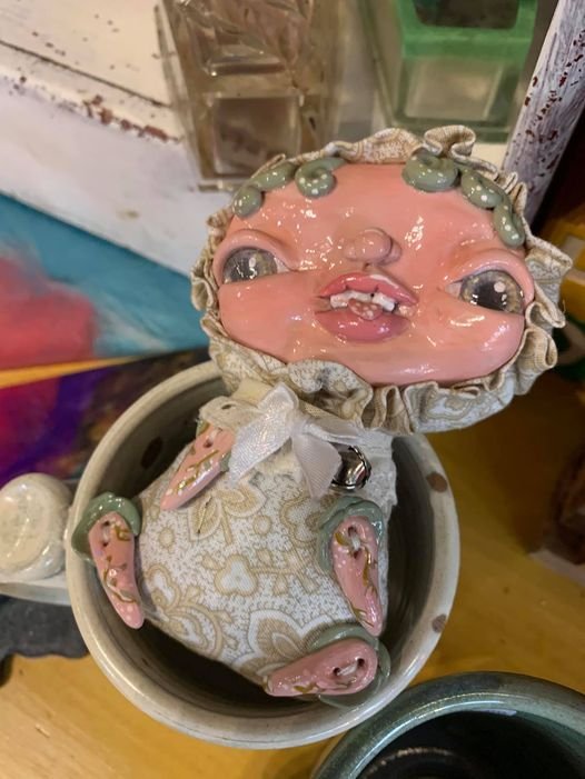Strange Finds In Thrift Shops (15 pics)