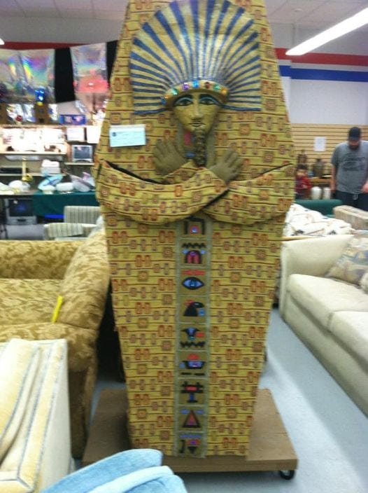 Strange Finds In Thrift Shops (15 pics)