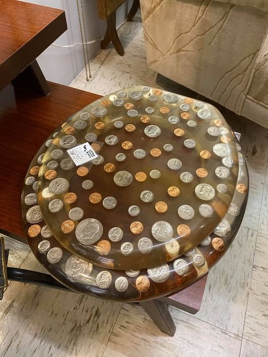 Strange Finds In Thrift Shops (15 pics)