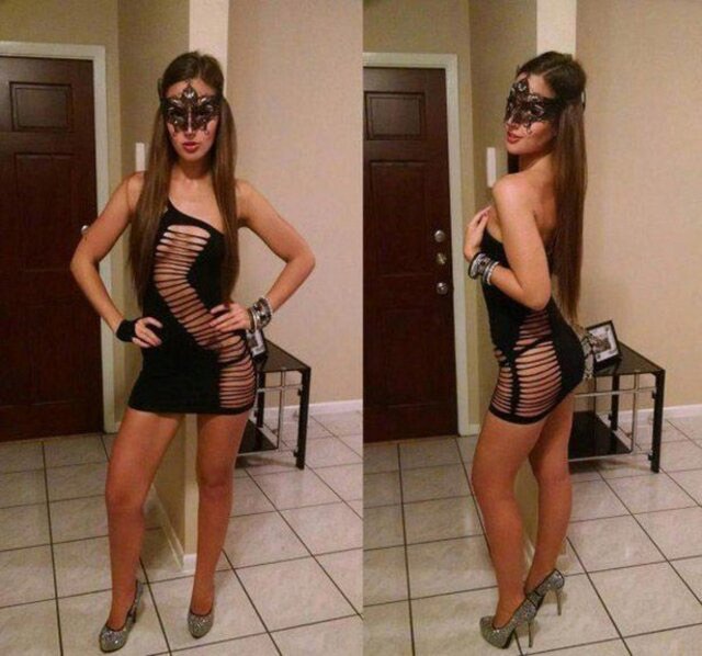 Girls In Tight Dresses (21 pics)