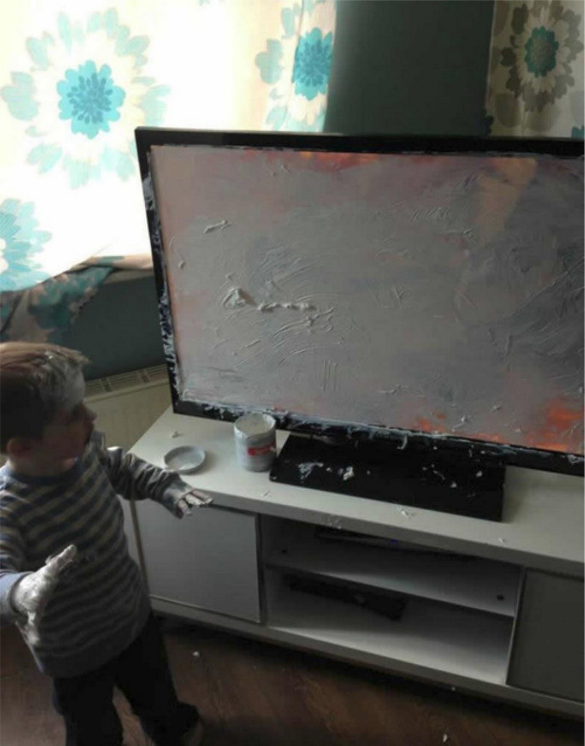 Bad Days Happen (27 pics)