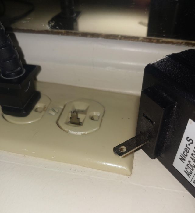 Bad Days Happen (27 pics)