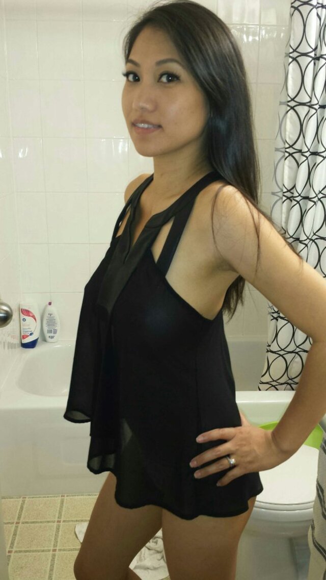 Asian Girls (21 pics) Asian Girls (21 pics)