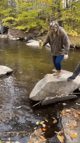 Acid GIFs, April 22 (25 gifs) Acid GIFs, April 22 (25 gifs)