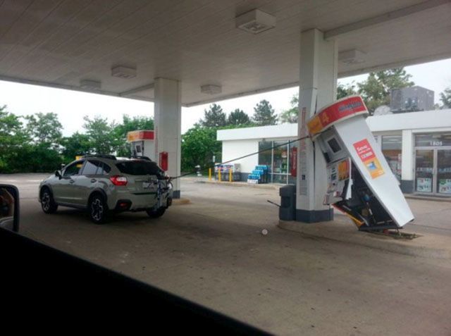 Unfortunate Situations (23 pics) Unfortunate Situations (23 pics)