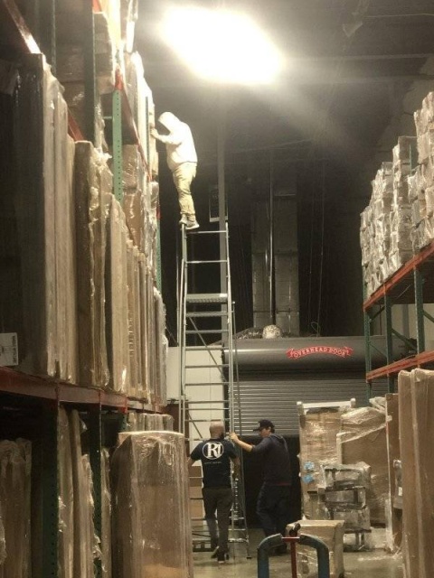 They Don't Care About Safety (27 pics) They Don't Care About Safety (27 pics)